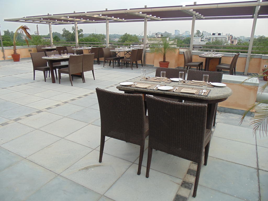 Rosemallow Hotel Nueva Delhi Exterior foto